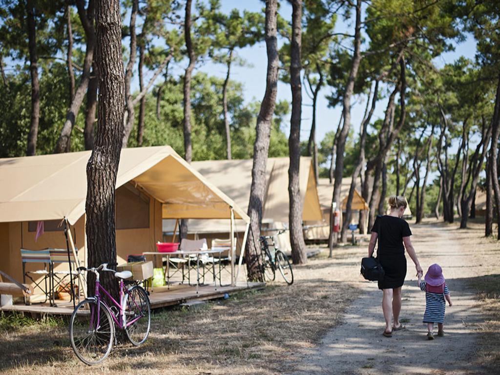 Huttopia Noirmoutier المظهر الخارجي الصورة